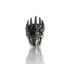 ANILLO ACERO INOXIDABLE: CALAVERA CON CORNA DE ESPINA